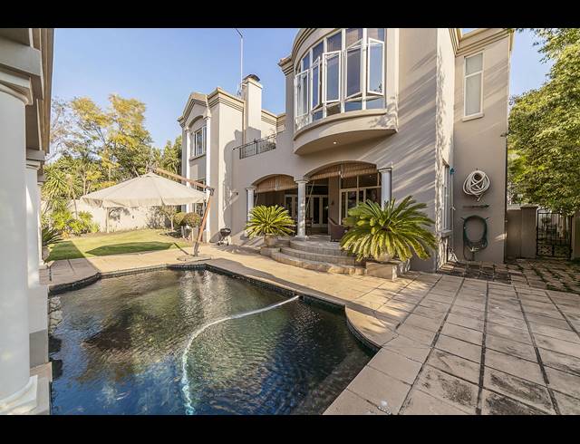 4 BEDROOM HOUSE FOR SALE IN BROADACRES